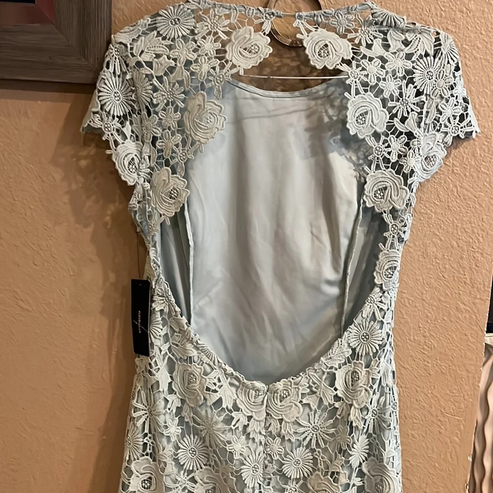 𝅺LULUS Romance Language light blue Backless Lace Dress NWT - Picture 10 of 12